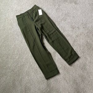 A New Day Women’s Stylish Green Trousers Ankle Pants Size 6 NWT